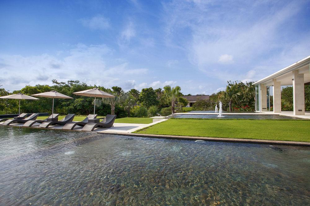 The Sanctus Villa Uluwatu Екстериор снимка