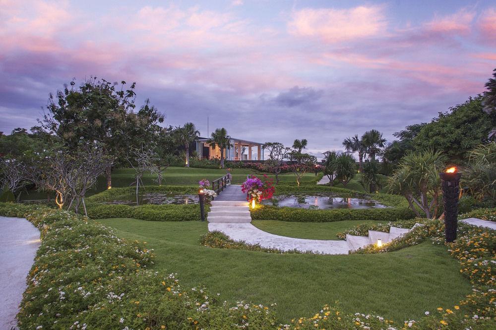 The Sanctus Villa Uluwatu Екстериор снимка