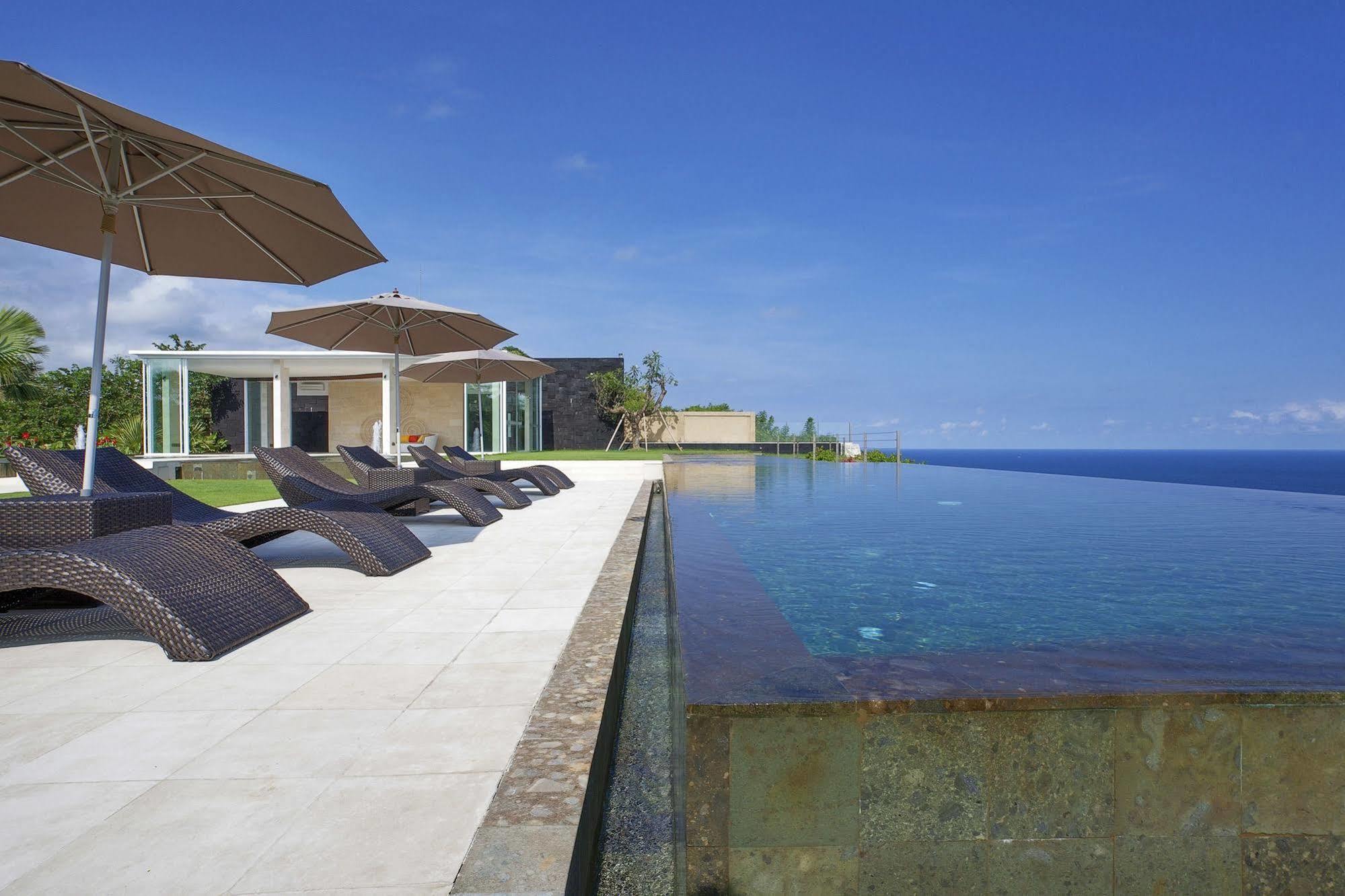 The Sanctus Villa Uluwatu Екстериор снимка